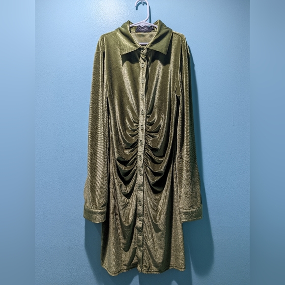 Cider Green Velvet Mini Dress - Picture 5 of 8